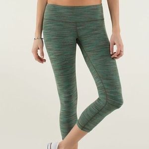 Lululemon Wunder Under crop